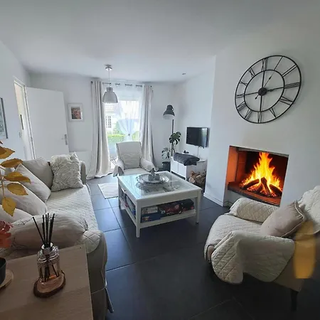 Zenzone Family Jacuzzi, Relax, Nature Bourgthéroulde